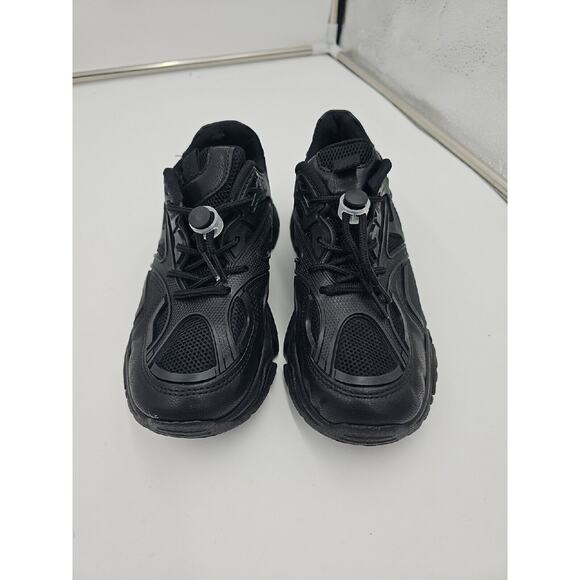 Children Laceup With Lace Lock Sneakers Size EU26/US9.5 Black - Picture 1 of 4